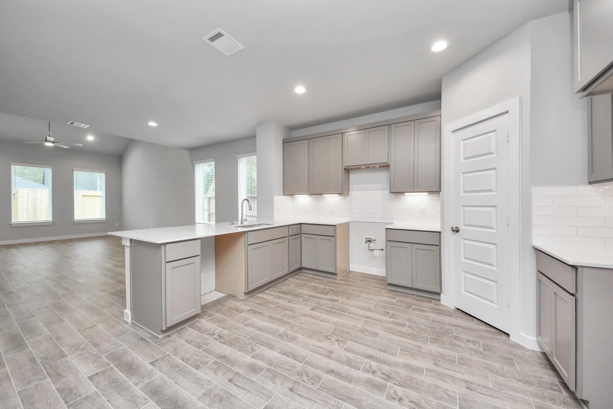 14831 Diamond Dove Lane