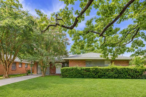 Photo of 4026 Omeara Drive, Houston, TX 77025 (MLS # 79908068)