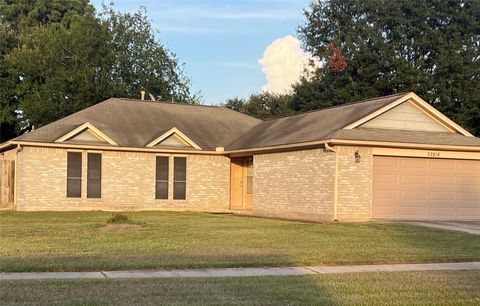 Photo of 22814 Tree House Lane, Spring, TX 77373 (MLS # 86436923)