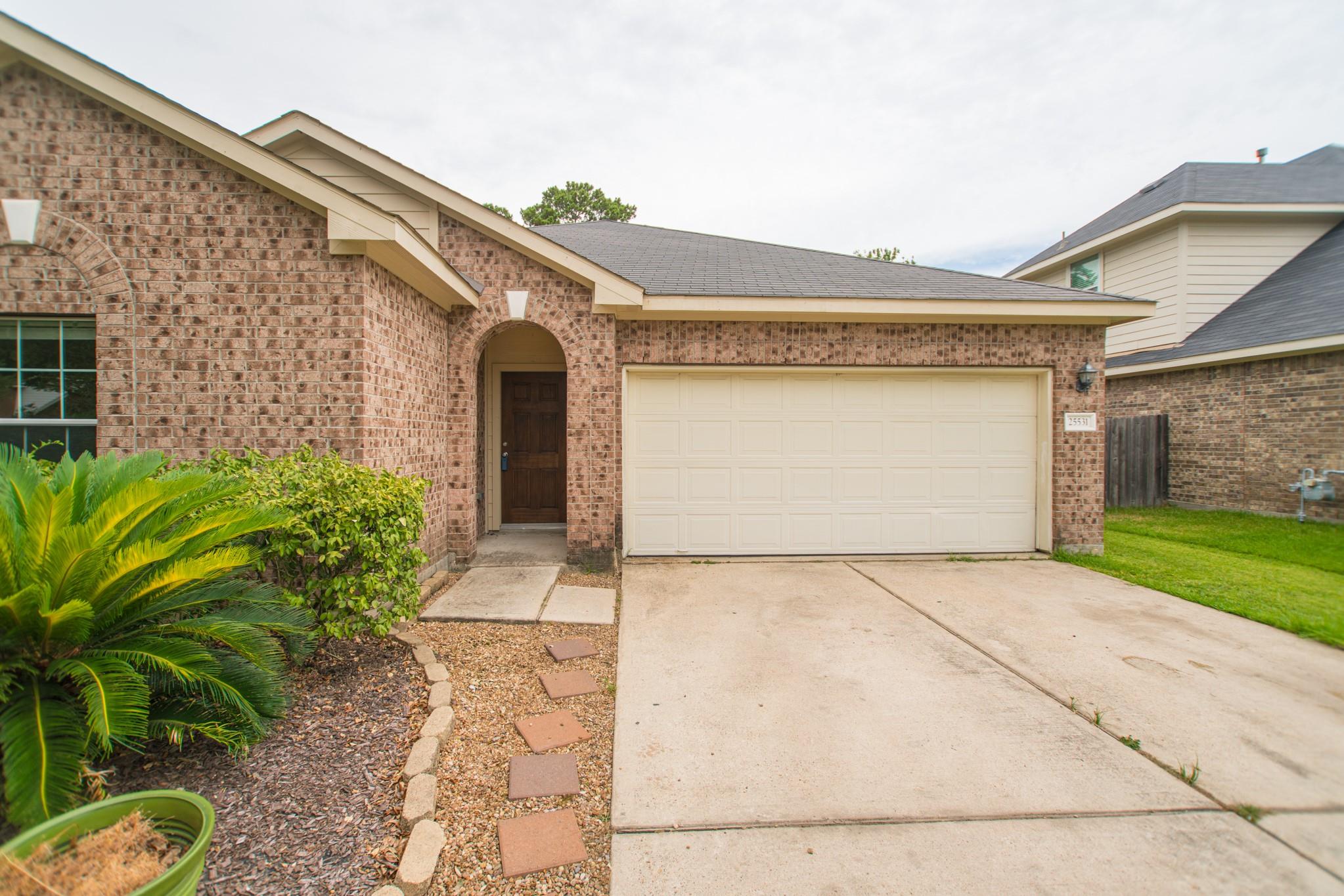 25531 Forest Springs Lake