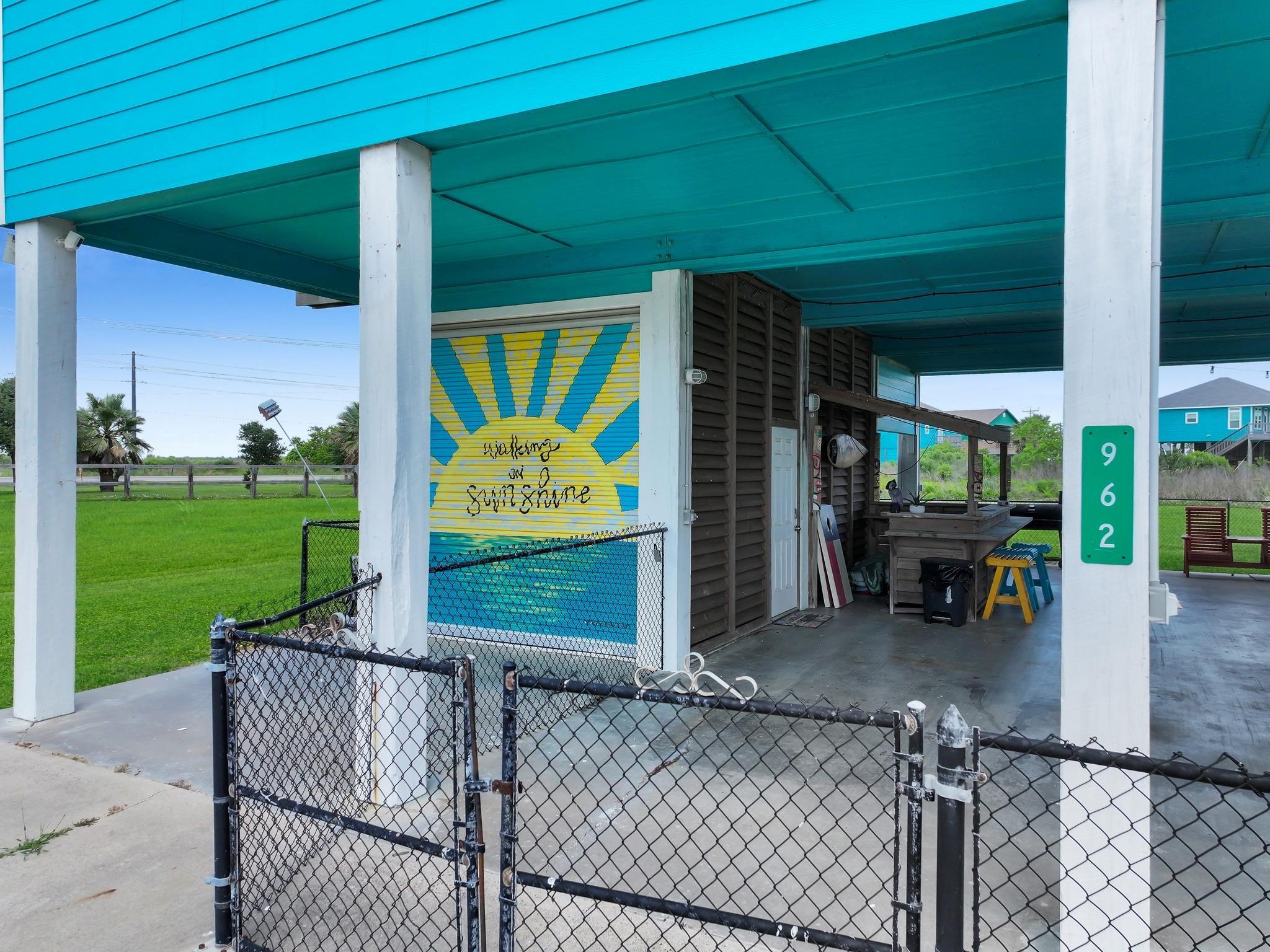 962 Surfside Drive