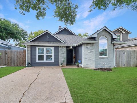 Photo of 5622 Lycomb Drive, Houston, TX 77053 (MLS # 41441422)