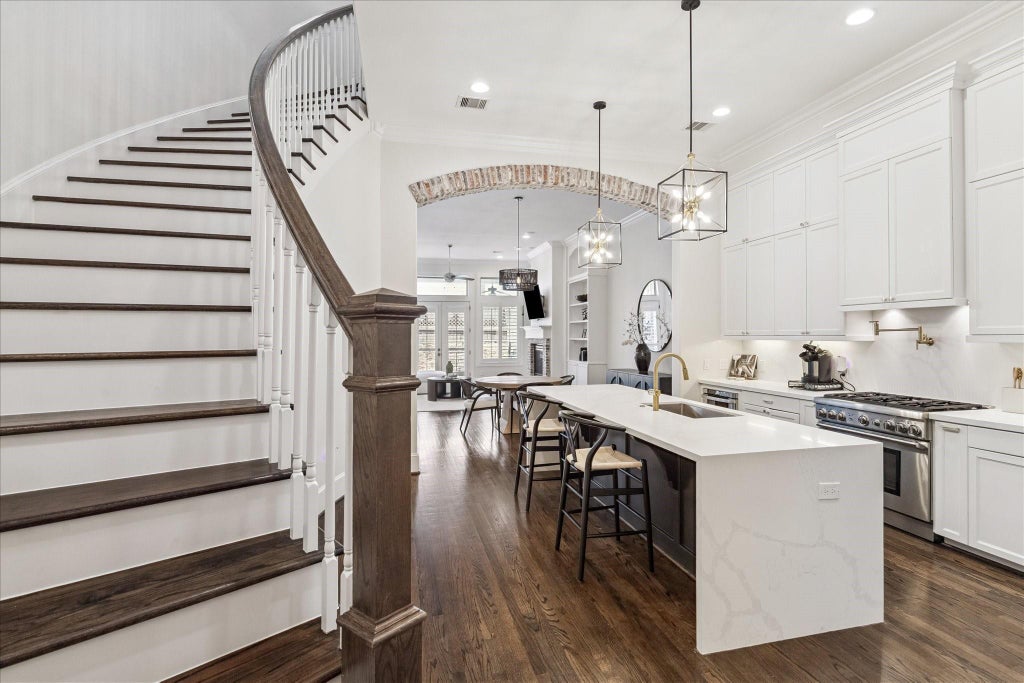 Photo of 6114 Maxie Street #B, Houston, TX 77007 (MLS # 2125492)