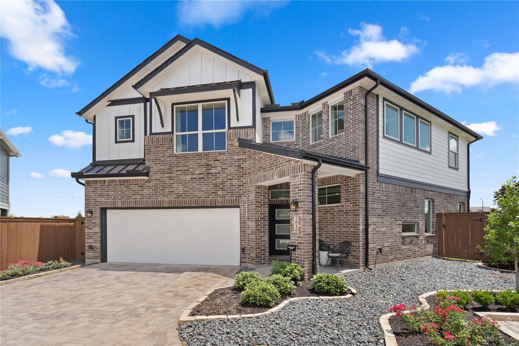 Photo of 5311 Palo Verde Drive, Iowa Colony, TX 77578 (MLS # 37513586)