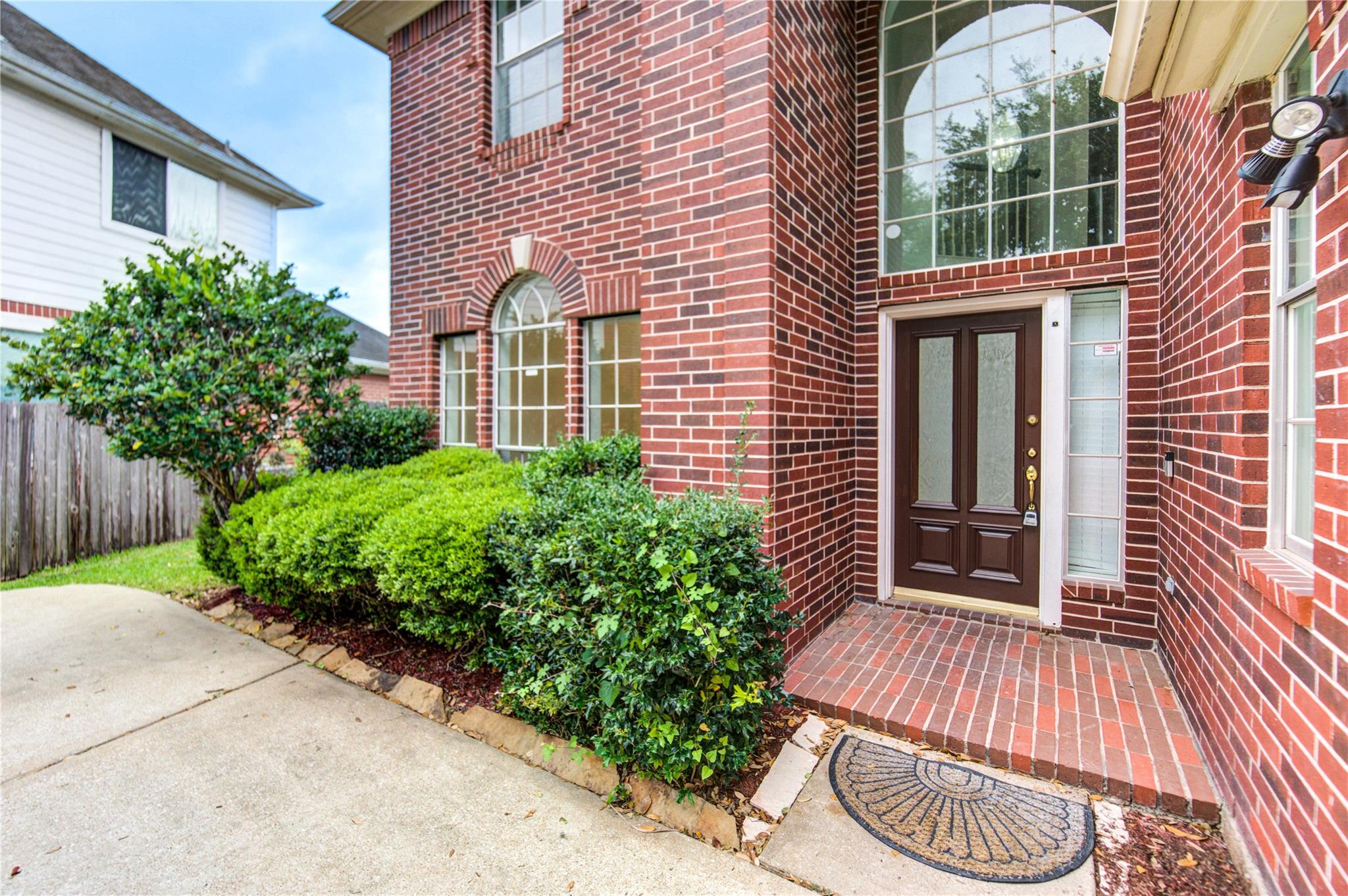 15318 Amesbury Lane