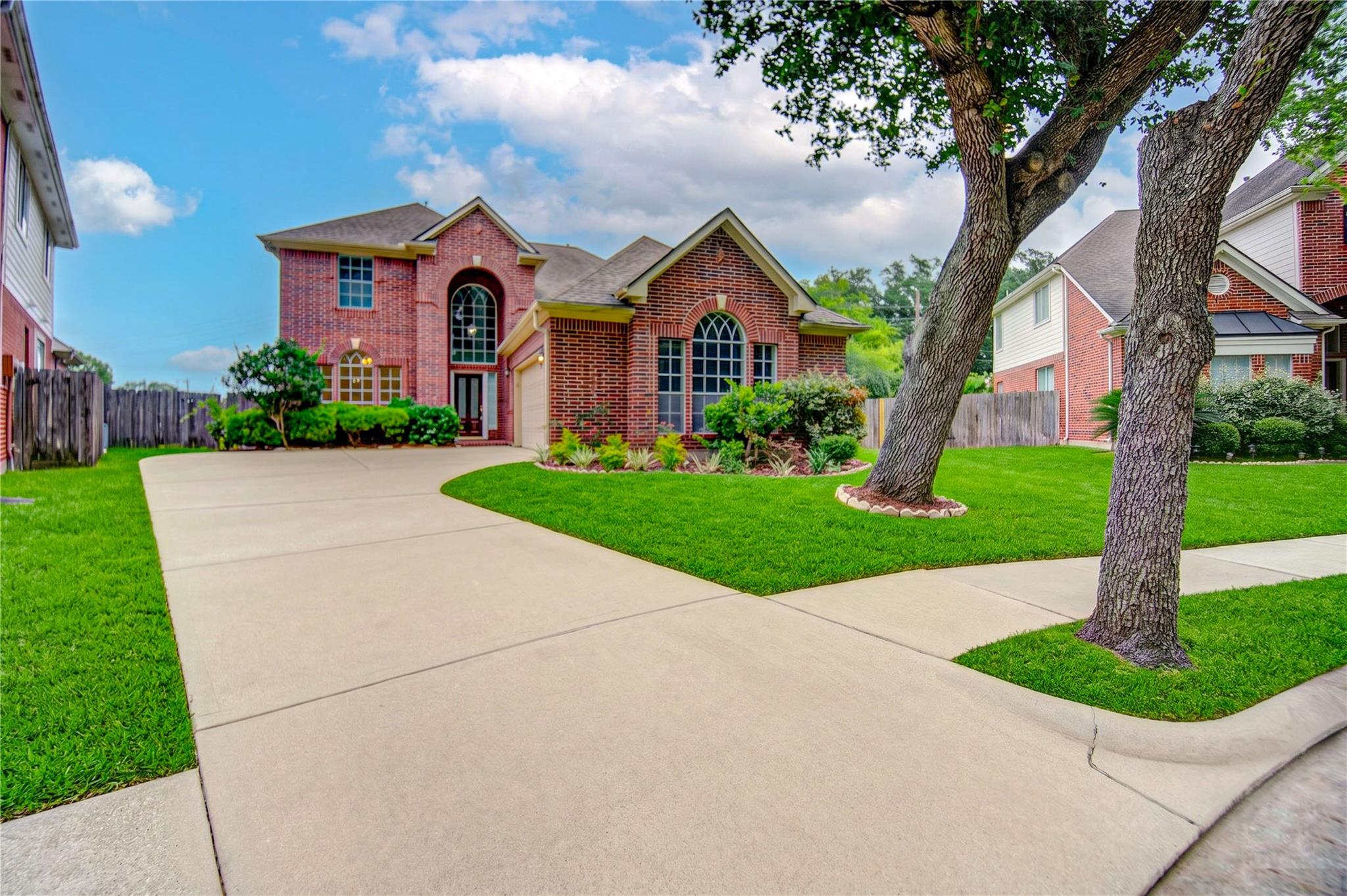 15318 Amesbury Lane