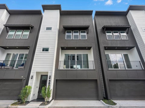 Photo of 4804 Elysian Street #B, Houston, TX 77009 (MLS # 35103139)