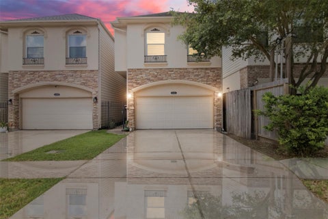 Photo of 5819 Petty Street #C, Houston, TX 77007 (MLS # 26045073)