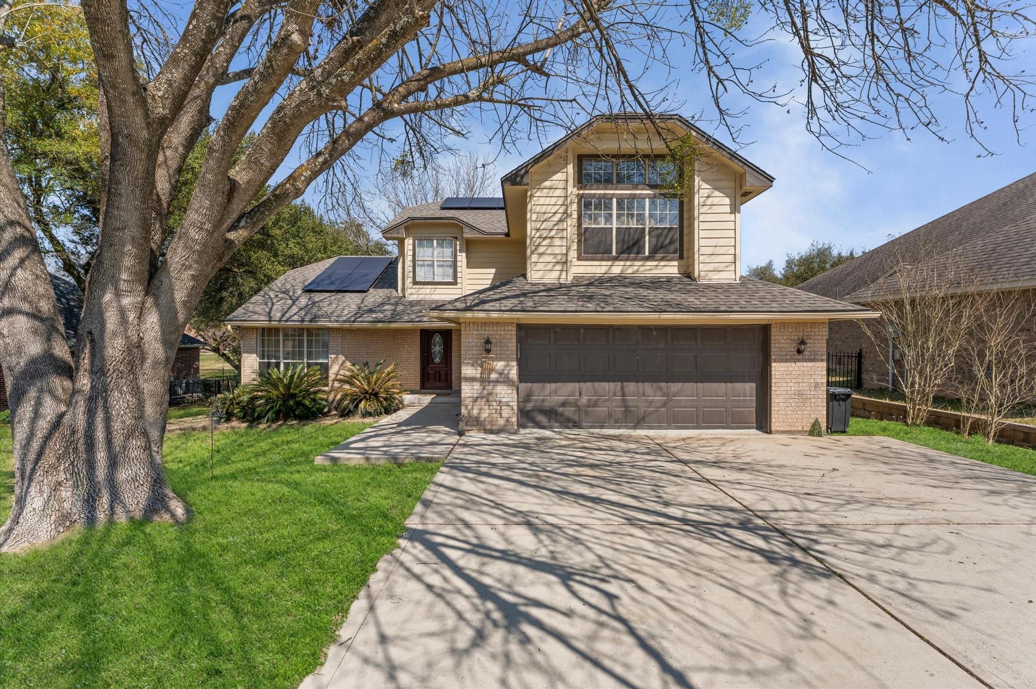 228 April Waters Drive W