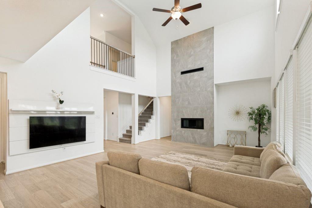 12711 Noble Fields Way