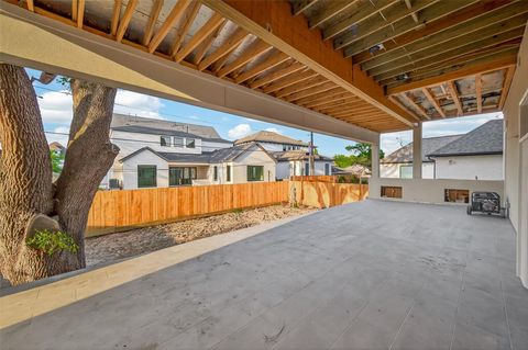 Tiny photo for 4046 Drummond Street, Houston, TX 77025 (MLS # 77880658)