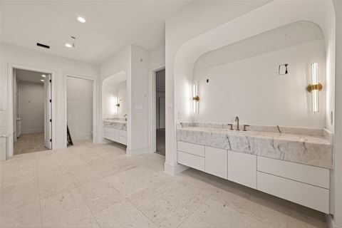 Tiny photo for 4046 Drummond Street, Houston, TX 77025 (MLS # 77880658)