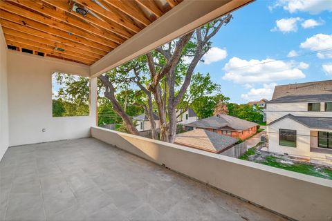 Tiny photo for 4046 Drummond Street, Houston, TX 77025 (MLS # 77880658)