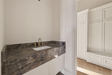 Tiny photo for 4046 Drummond Street, Houston, TX 77025 (MLS # 77880658)