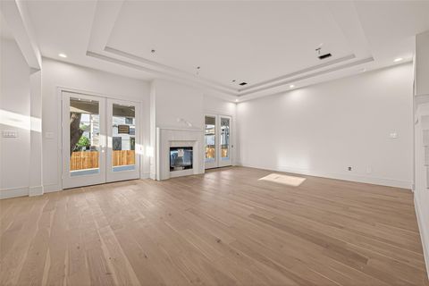 Tiny photo for 4046 Drummond Street, Houston, TX 77025 (MLS # 77880658)