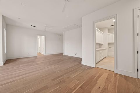 Tiny photo for 4046 Drummond Street, Houston, TX 77025 (MLS # 77880658)