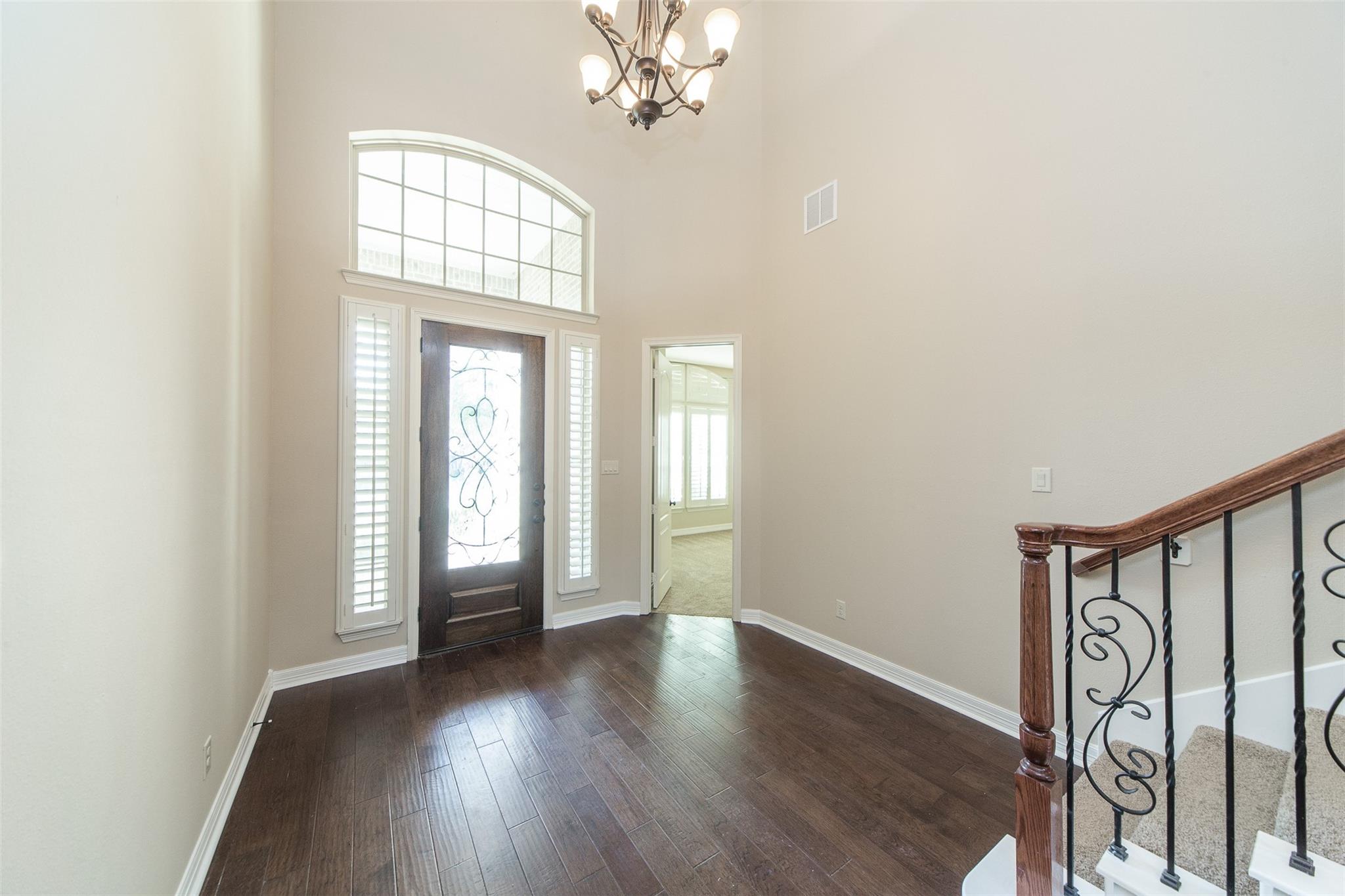 5115 Kenton Place Lane