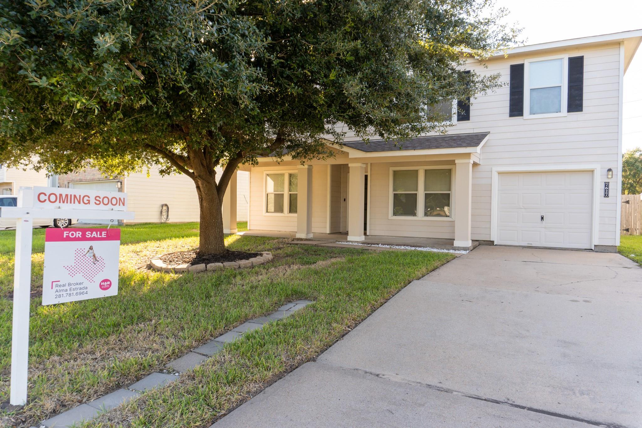 7627 Greenwood Point Drive