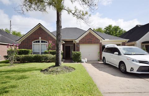 Photo of 3219 Summerland Drive, Manvel, TX 77578 (MLS # 77377002)