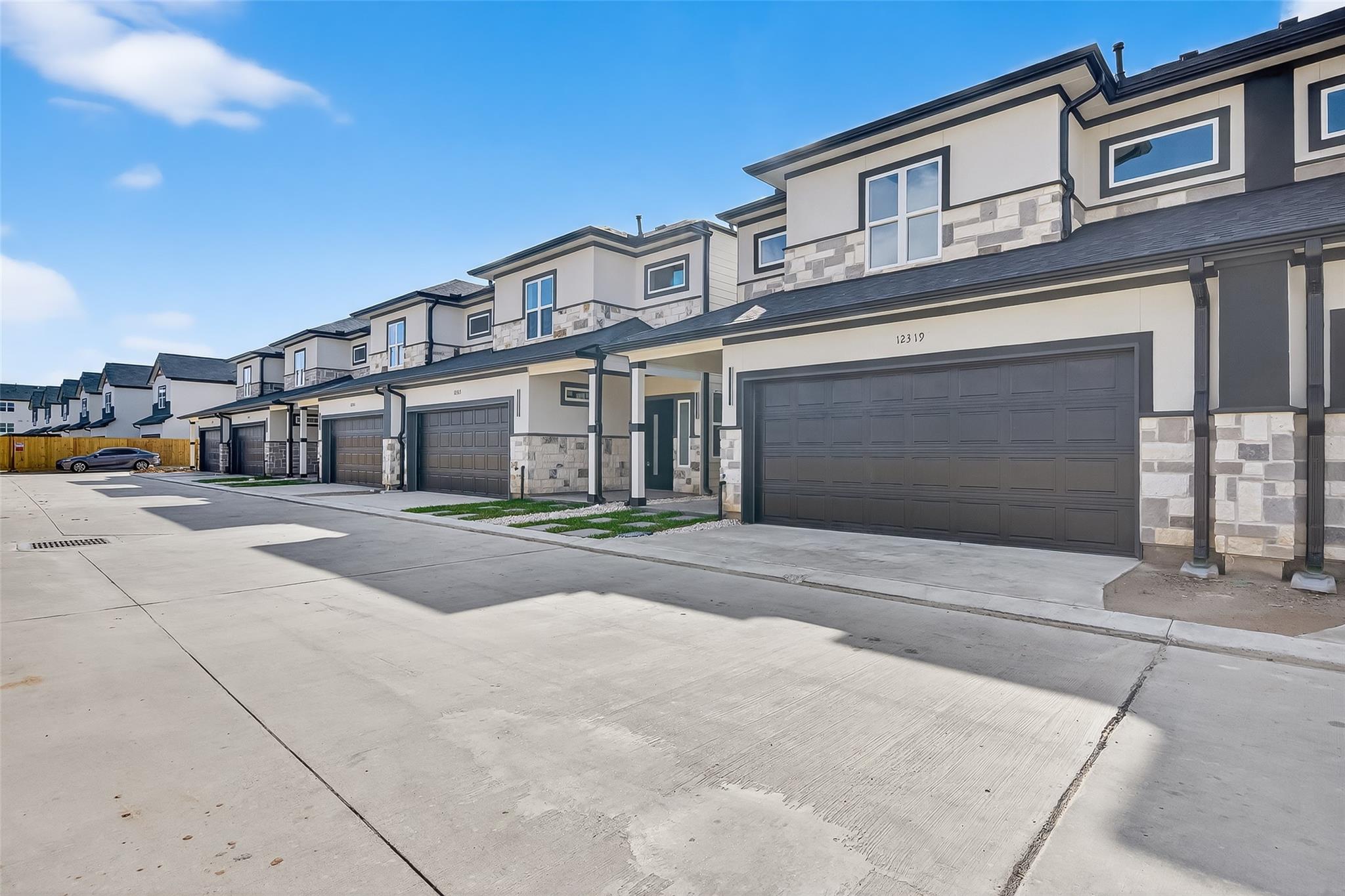 12319 New Jordan Lane