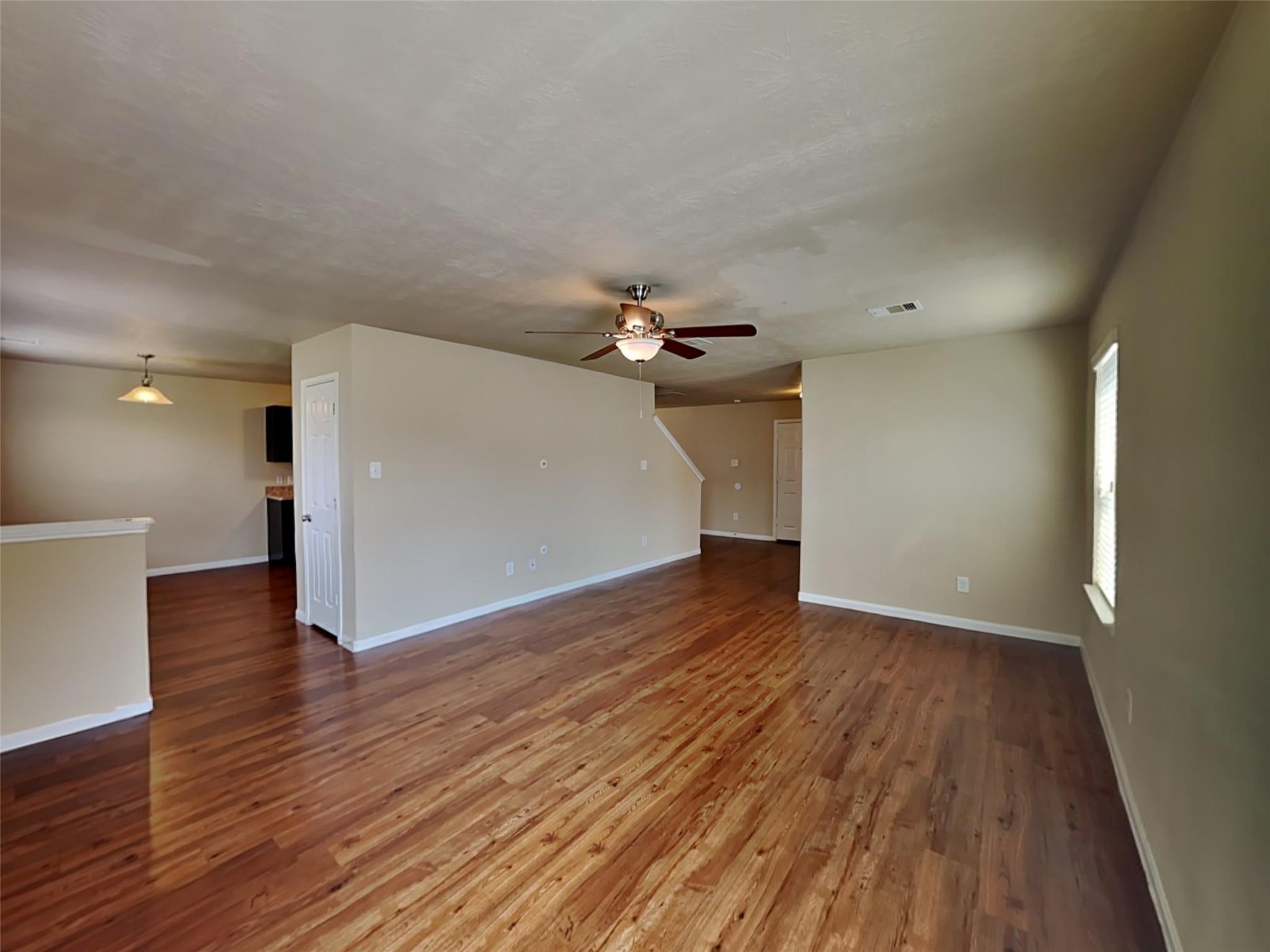 5923 Stockholm Court