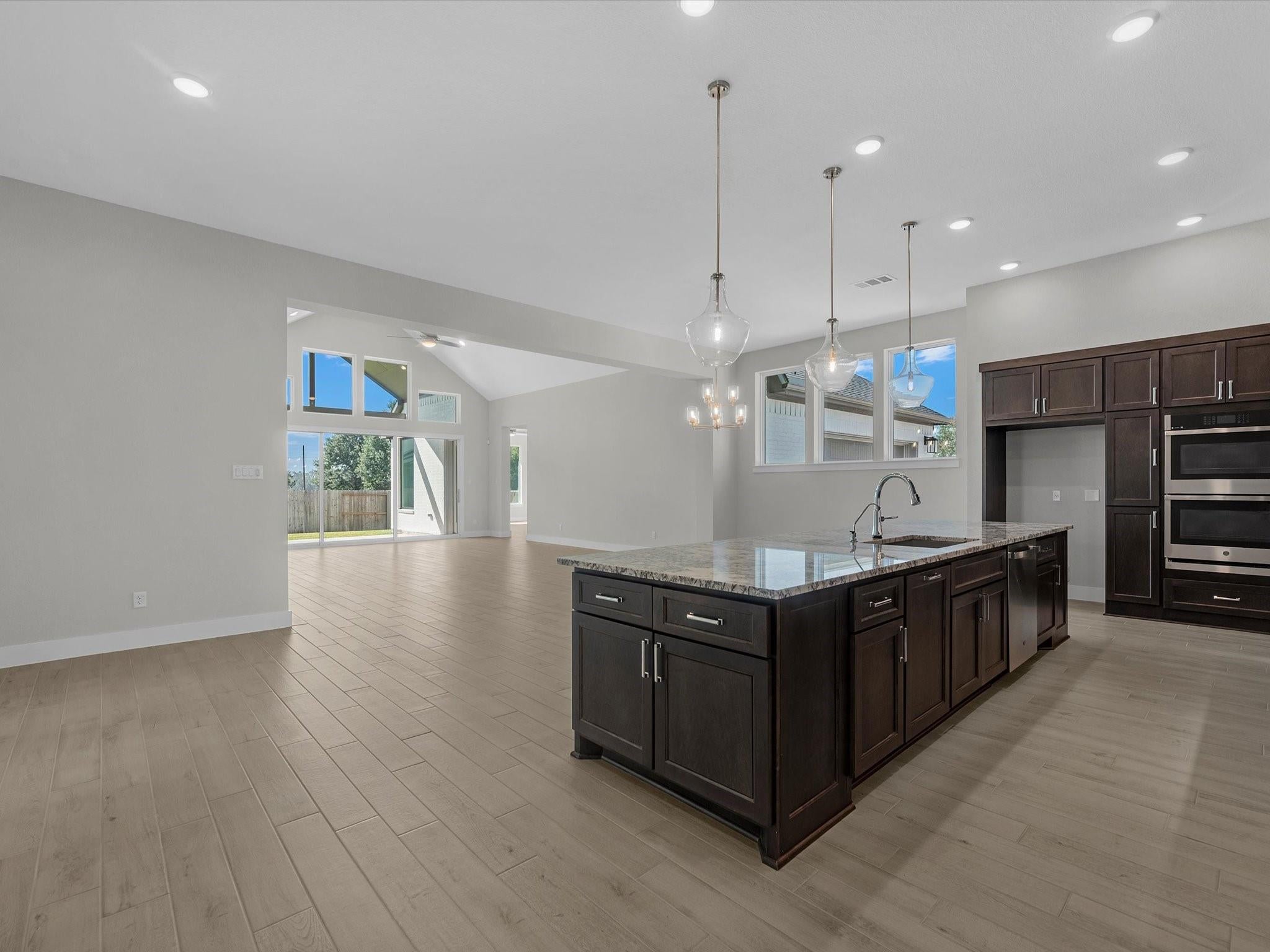 11922 Morning Cove