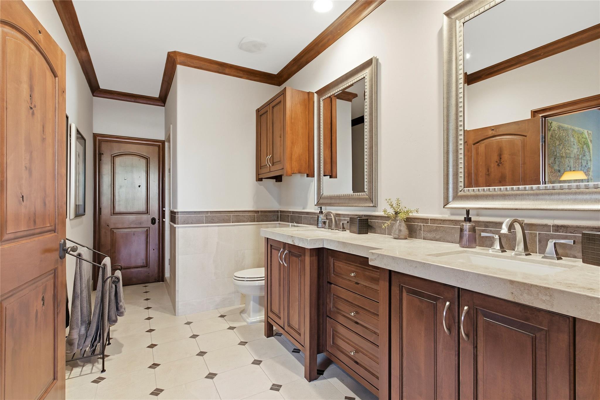 Humble, Texas, 77396, United States, 4 Bedrooms Bedrooms, ,5 BathroomsBathrooms,Residential,Active,2022322