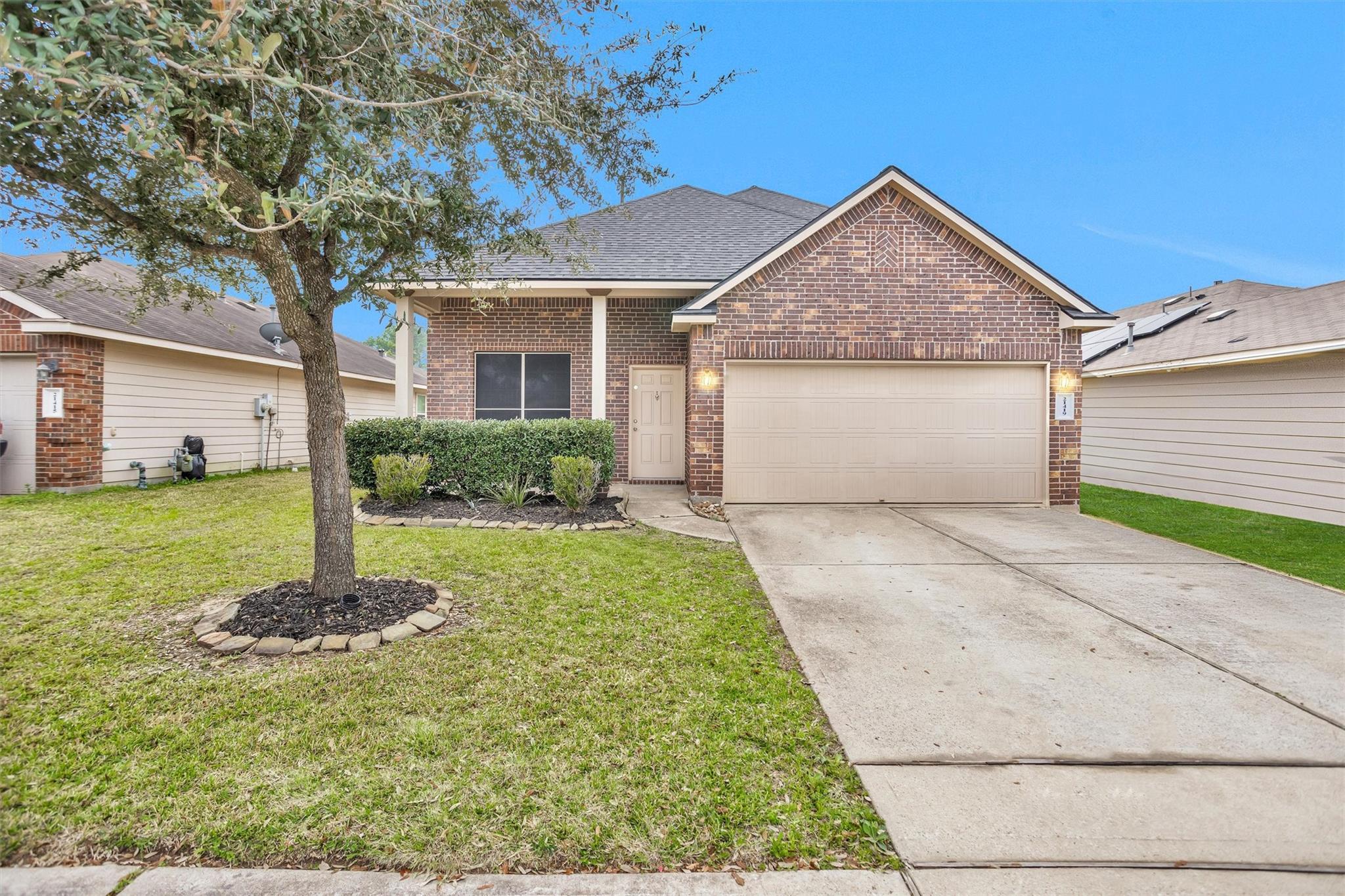 21419 Fossil Trails Drive