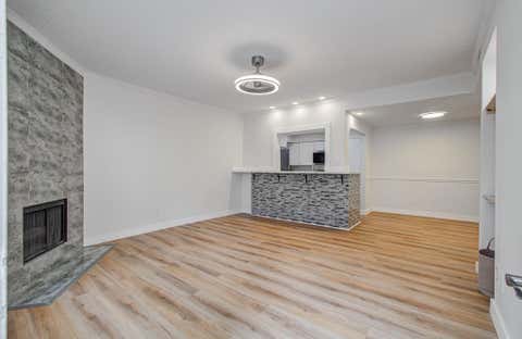 Photo of 1100 Augusta Drive #35, Houston, TX 77057 (MLS # 49289829)