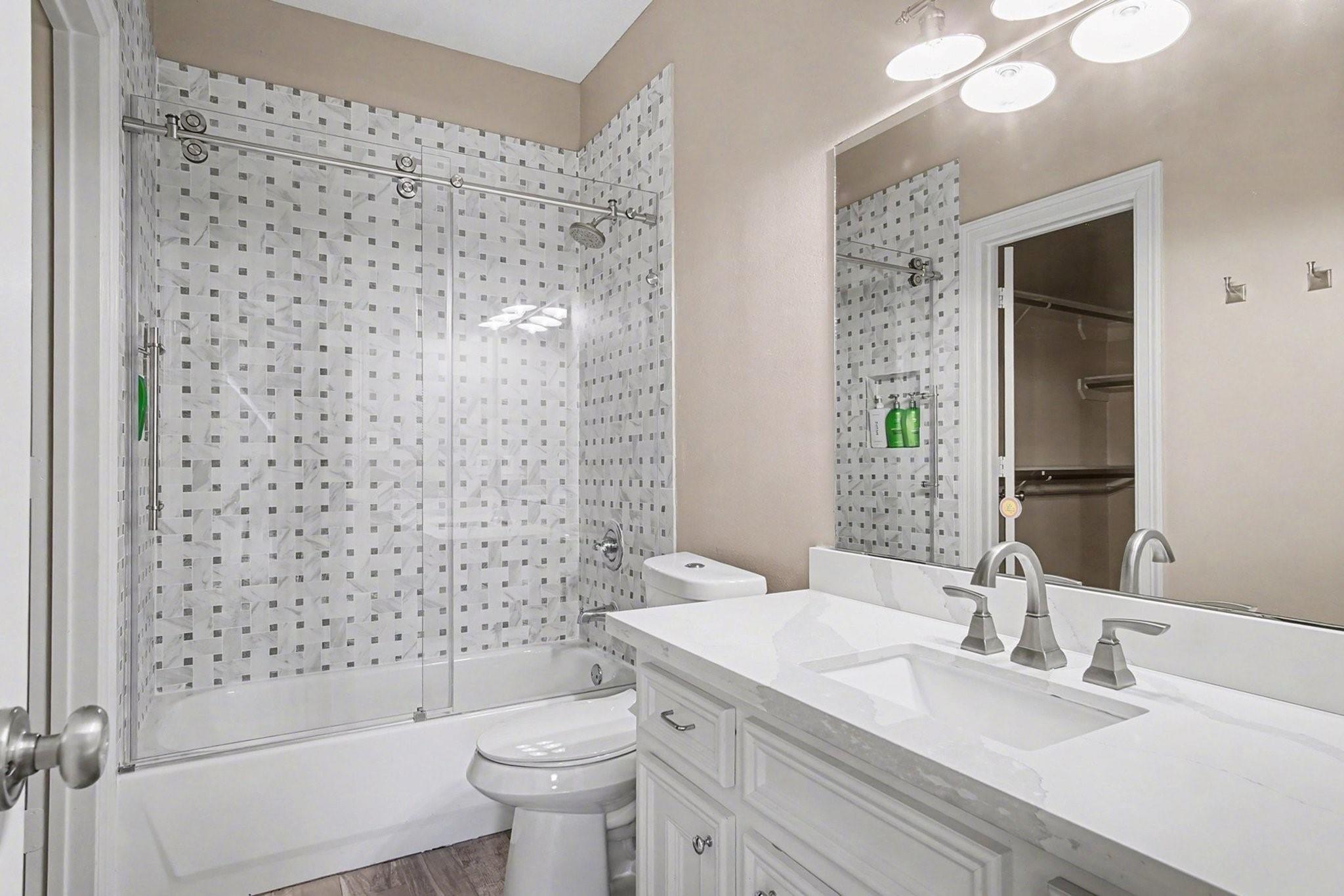 Montgomery, Texas, 77316, United States, 4 Bedrooms Bedrooms, ,7 BathroomsBathrooms,Residential,Active,2041362