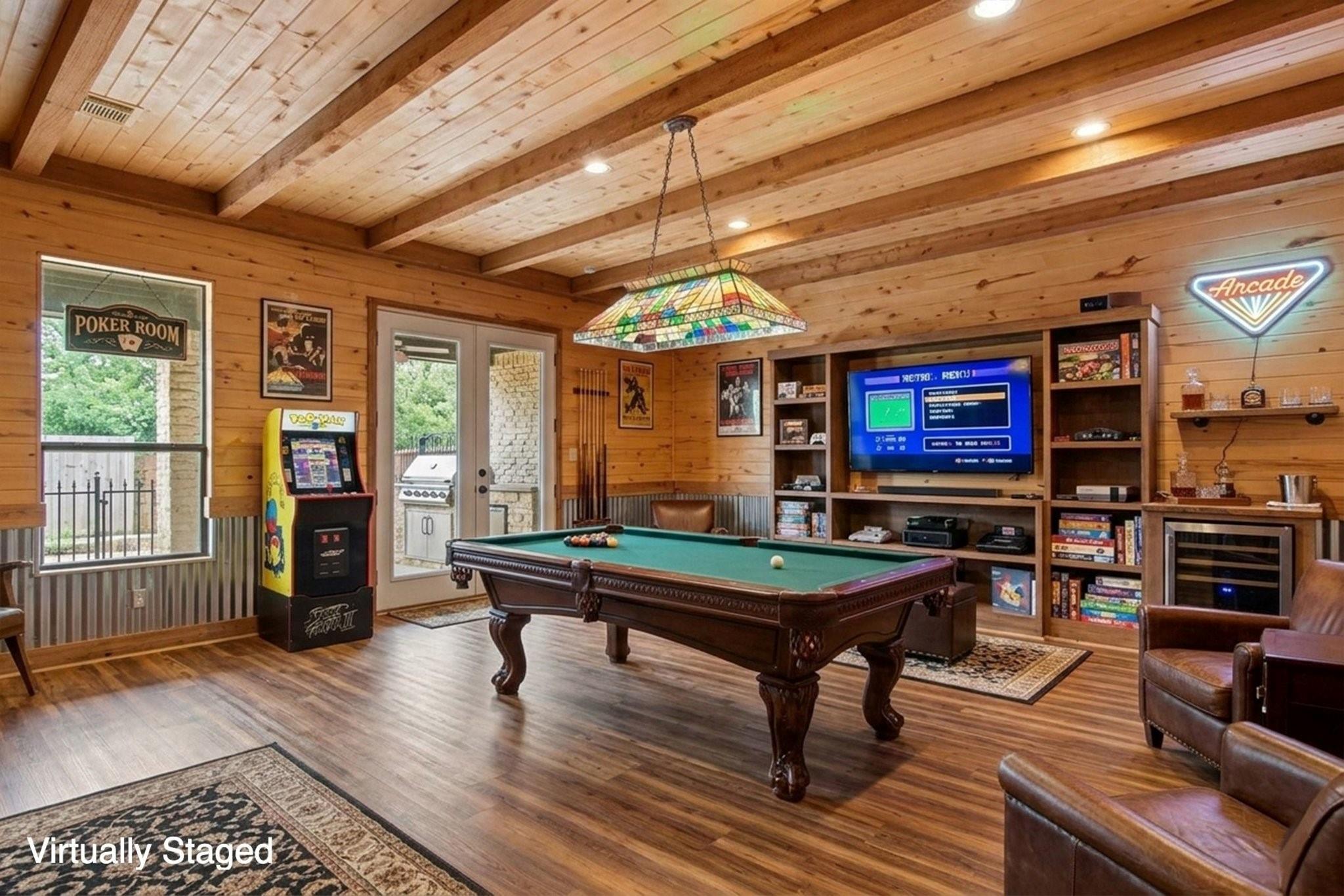 Montgomery, Texas, 77316, United States, 4 Bedrooms Bedrooms, ,7 BathroomsBathrooms,Residential,Active,2041362