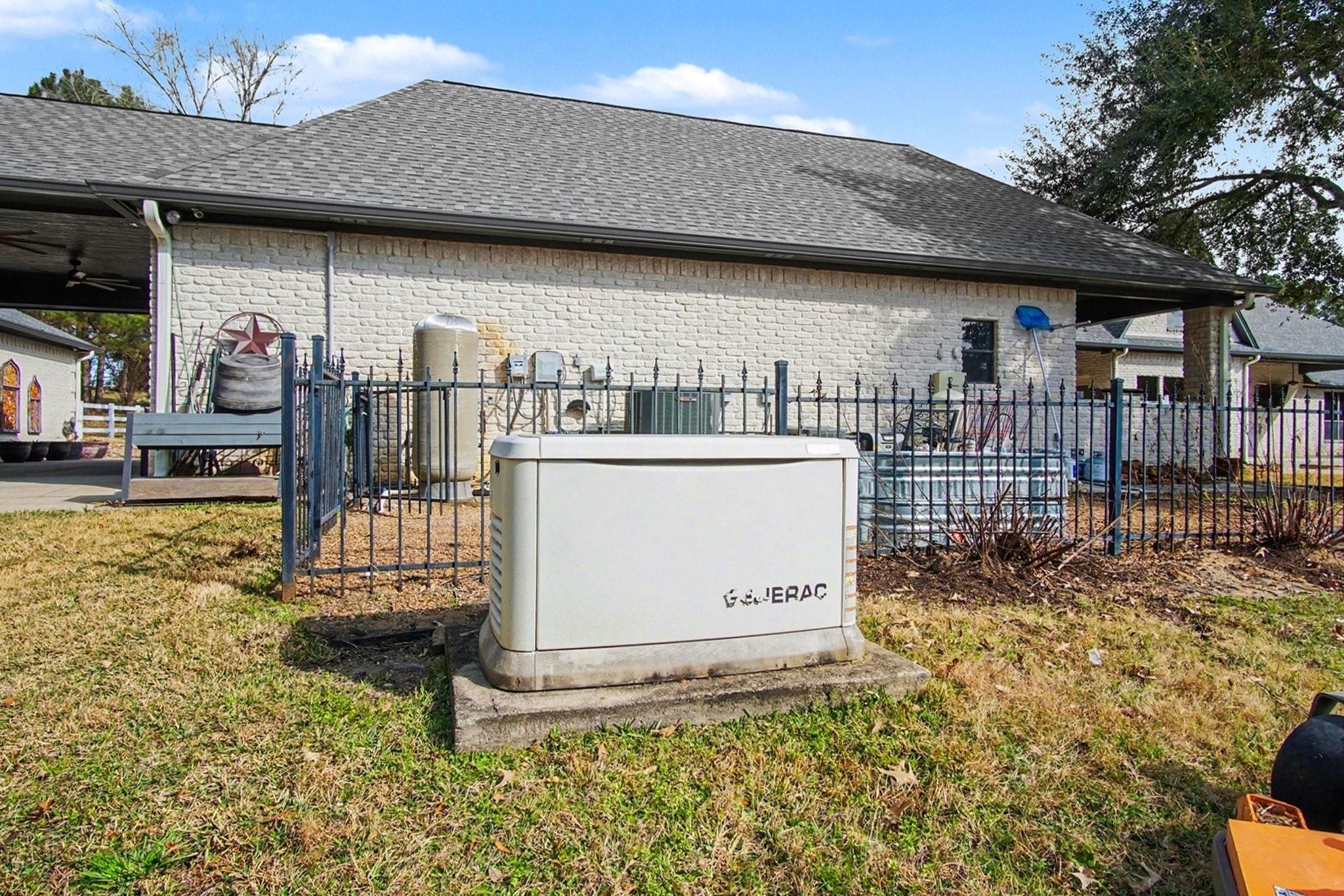 Montgomery, Texas, 77316, United States, 4 Bedrooms Bedrooms, ,7 BathroomsBathrooms,Residential,Active,2041362