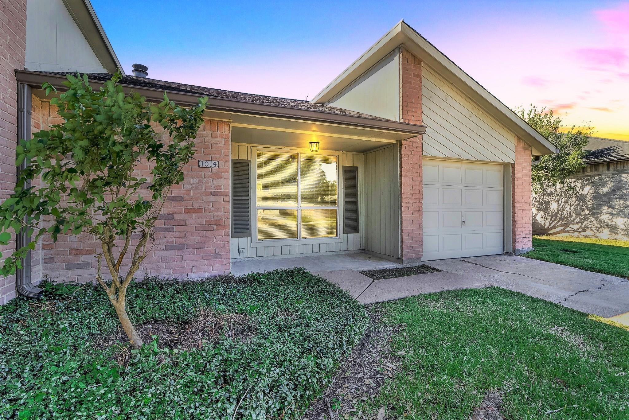 1014 Woodbridge Avenue