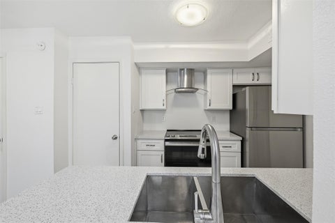 Condo For Sale - 2800 Jeanetta Street #2402<br/> Houston, TX 77063