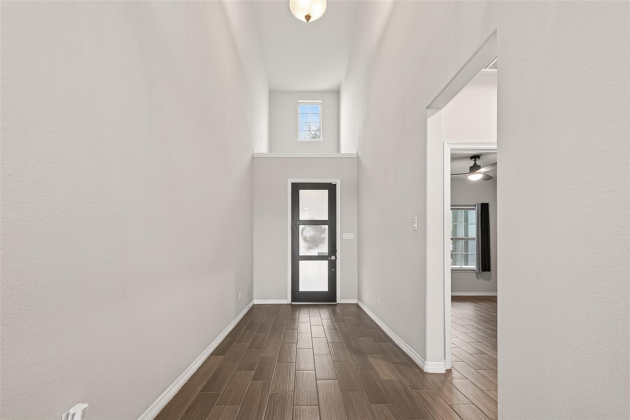 907 Warm Summer Drive