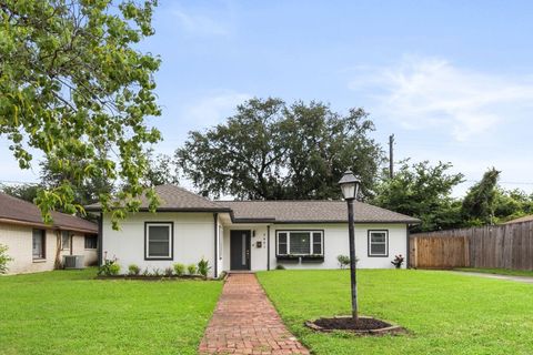 Tiny photo for 3421 Wentworth Street, Houston, TX 77004 (MLS # 14345069)