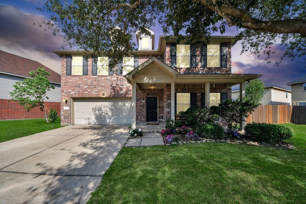 Photo of 21614 Crest Peak Way, Katy, TX 77449 (MLS # 40988371)