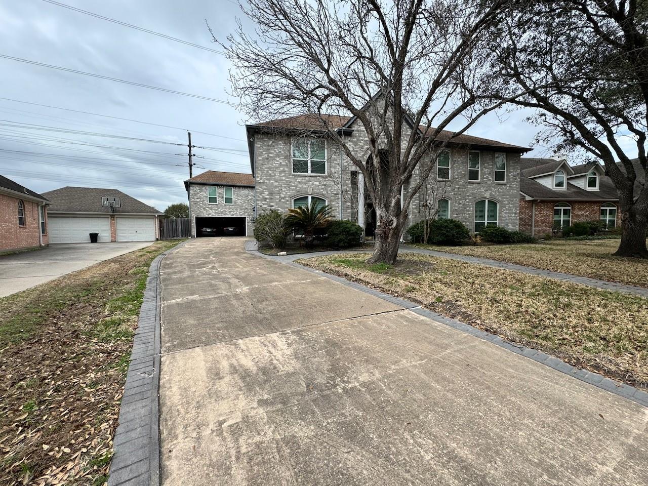 9303 Bent Spur Lane