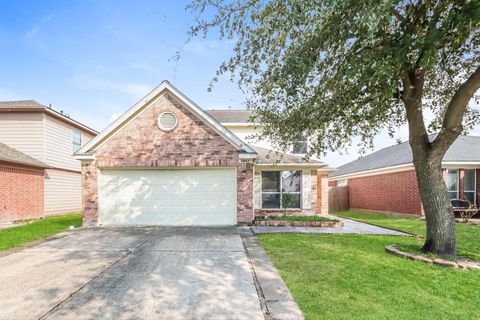 Photo of 10842 Maple Bough Lane, Houston, TX 77067 (MLS # 28513233)