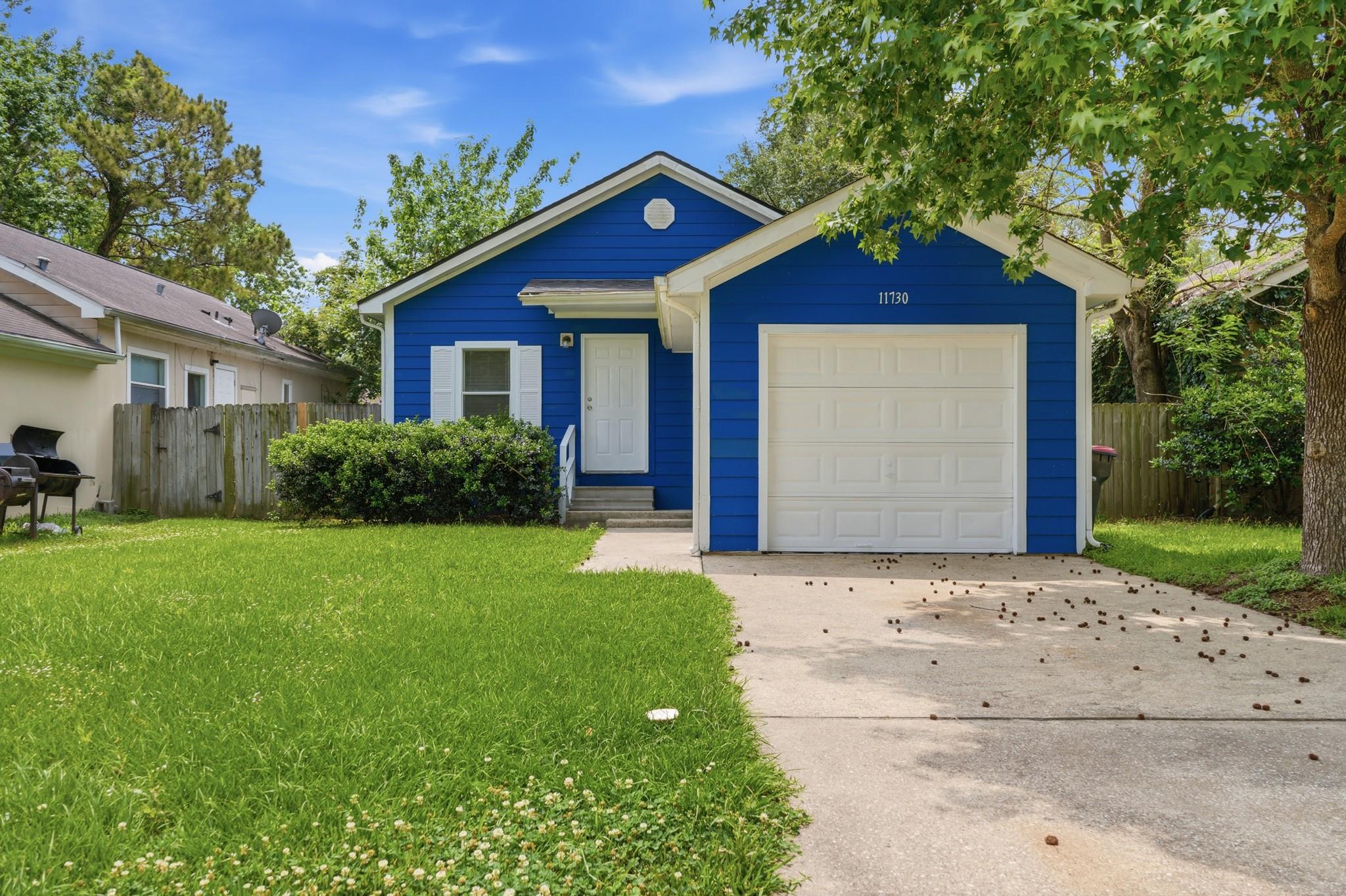 11730 Greenglen Drive