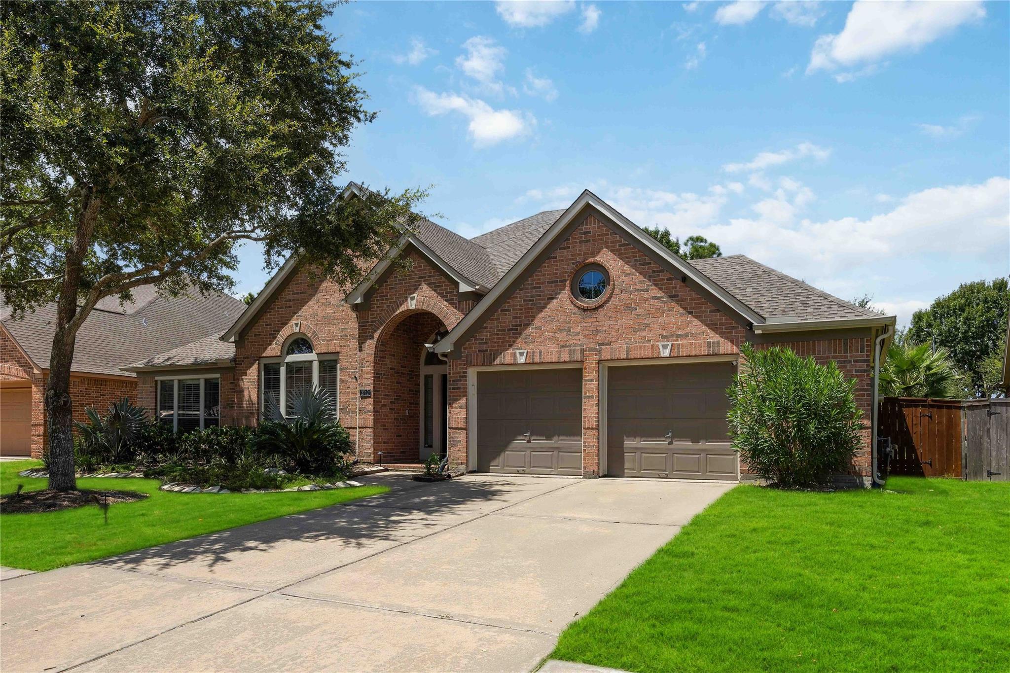 2712 Green Mountain Drive