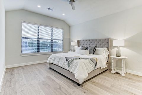 Tiny photo for 806 Sienna Palm Lane, Houston, TX 77008 (MLS # 37310501)