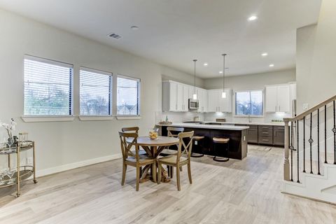 Tiny photo for 806 Sienna Palm Lane, Houston, TX 77008 (MLS # 37310501)