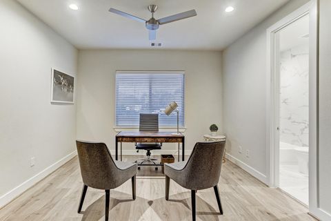 Tiny photo for 806 Sienna Palm Lane, Houston, TX 77008 (MLS # 37310501)