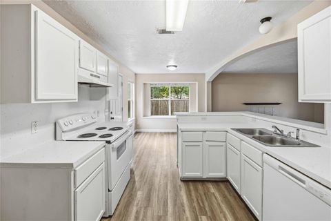 Tiny photo for 14113 Broken Arrow Drive, Willis, TX 77378 (MLS # 55236027)