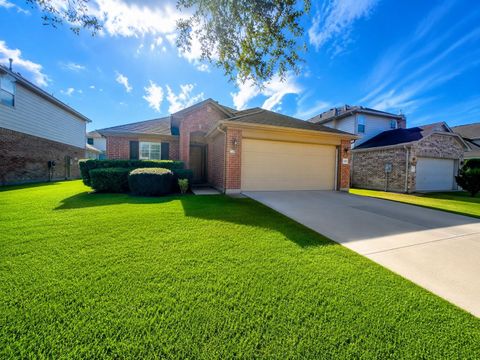 Photo of 10426 Whisper Bluff Drive, Humble, TX 77396 (MLS # 92570091)