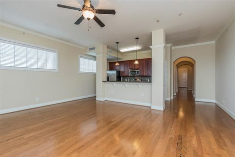 Photo of 6551 Westcott Street #C4, Houston, TX 77007 (MLS # 60401839)