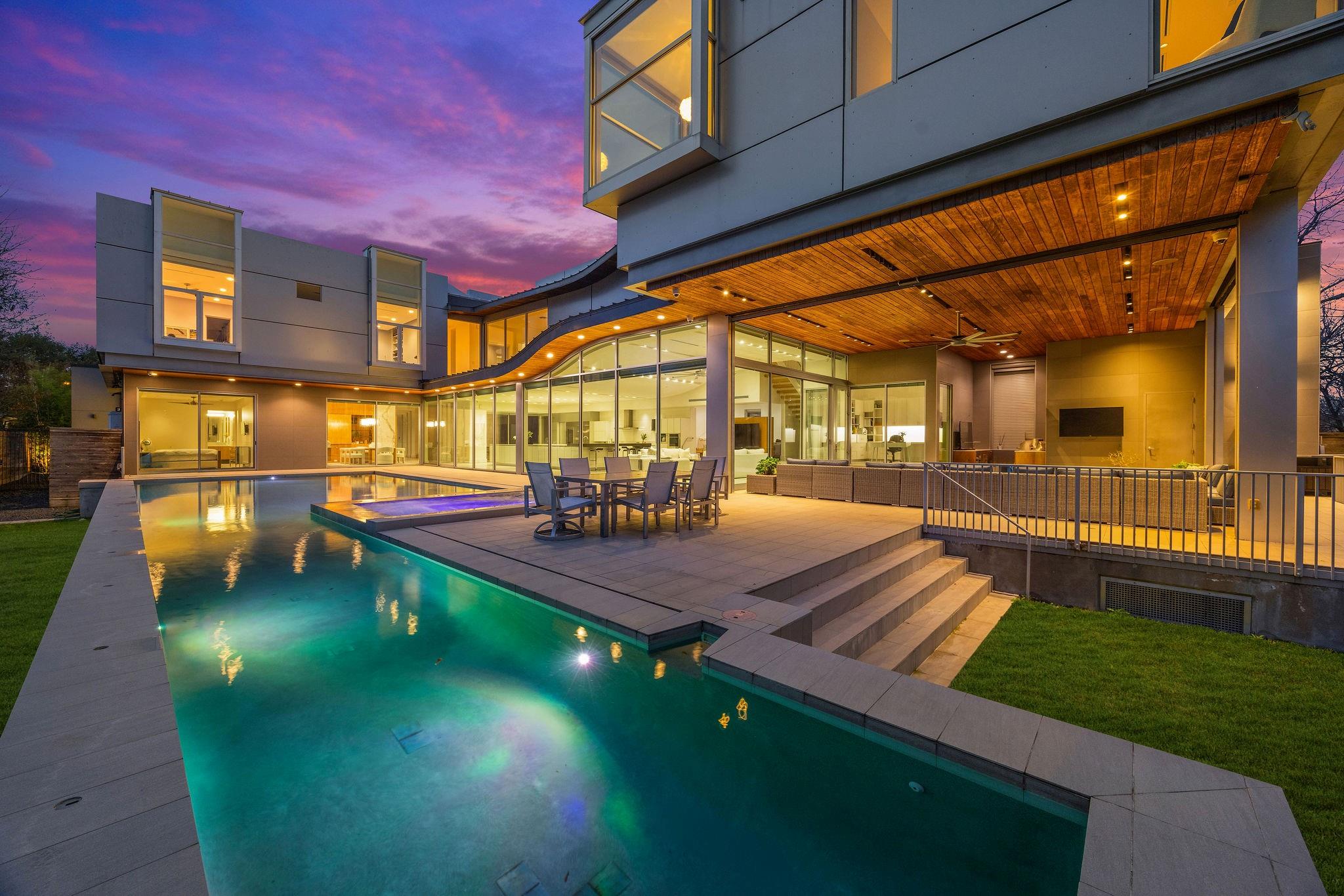 4616 Oleander Street