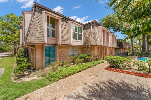 Photo of 12633 Memorial Drive #50, Houston, TX 77024 (MLS # 35890983)