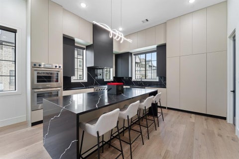 Photo of 948 Blackshire Lane, Houston, TX 77055 (MLS # 56151707)